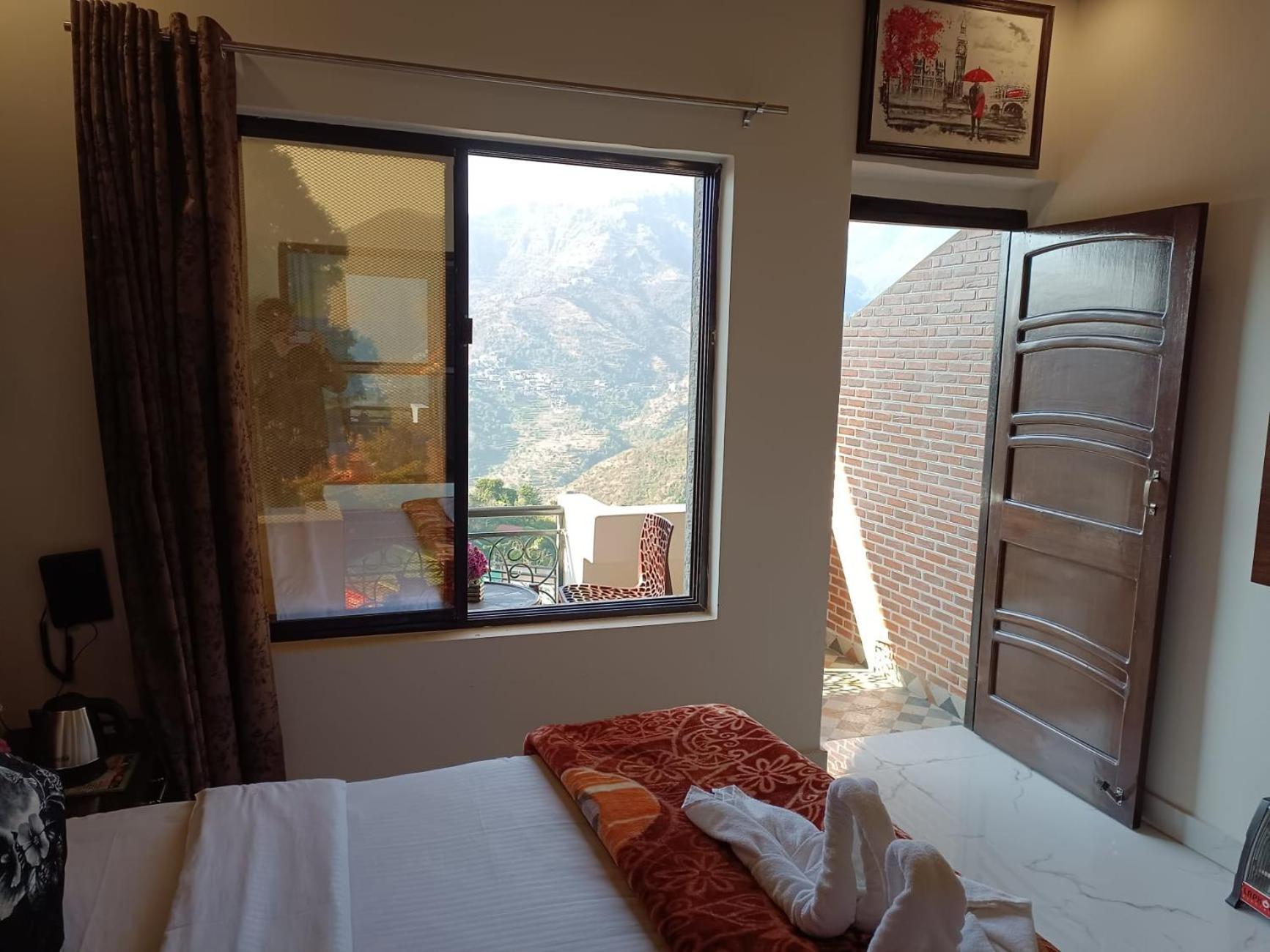 Hotel 7 Heights Mussoorie Esterno foto