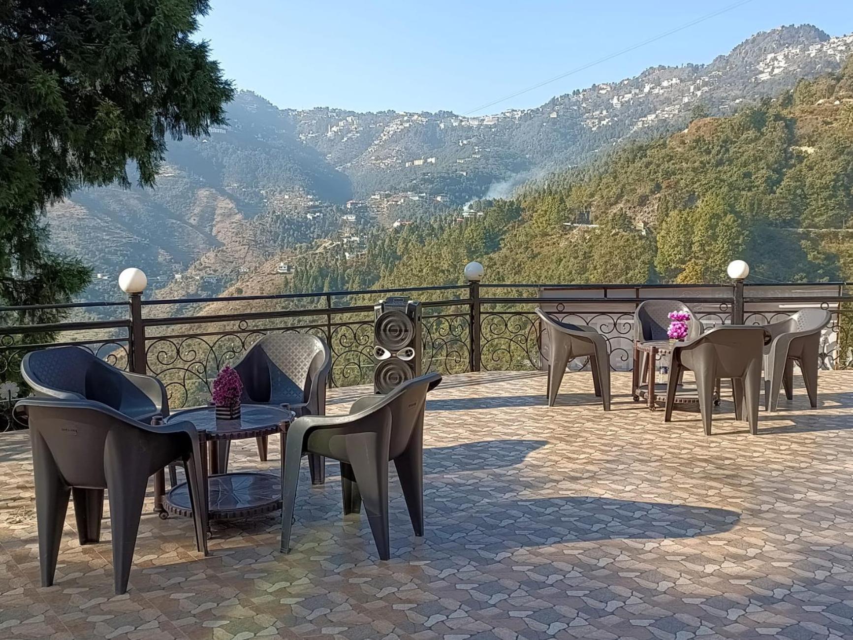 Hotel 7 Heights Mussoorie Esterno foto